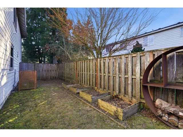 4839 Se SALQUIST Rd, Gresham, OR 97080