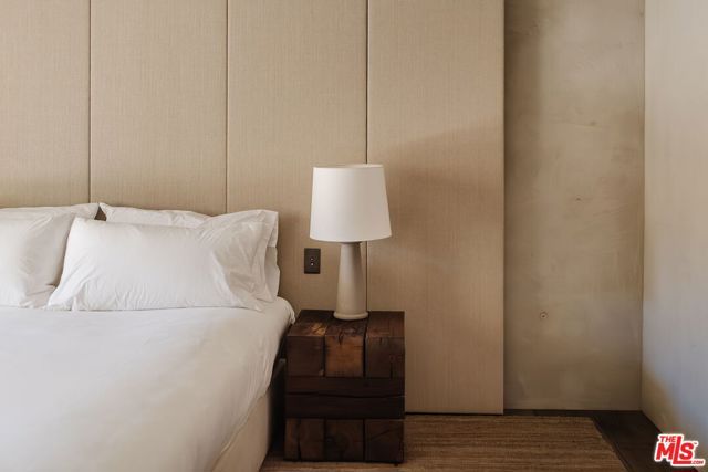 23500 Park Sorrento C34, Calabasas, CA 91302