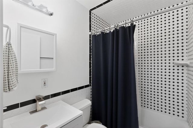 700 28TH STREET, Orlando, FL 32805