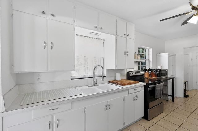 700 28TH STREET, Orlando, FL 32805