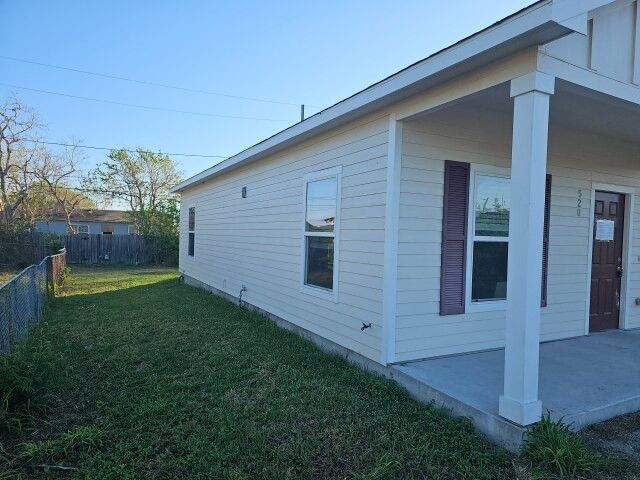 520 E Verbina St, Taft, TX 78390