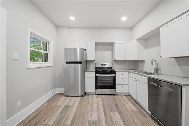 2728 Glen Mawr St, Sheraden, PA 15204