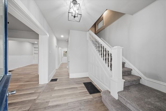 2728 Glen Mawr St, Sheraden, PA 15204