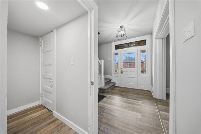 2728 Glen Mawr St, Sheraden, PA 15204