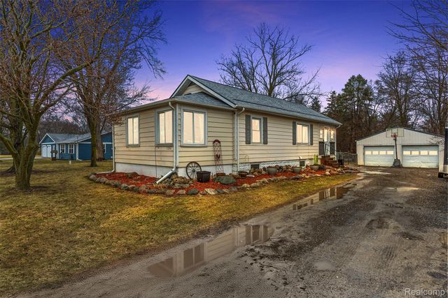 7250 Frances Road, Montrose Charter Township, MI 48433