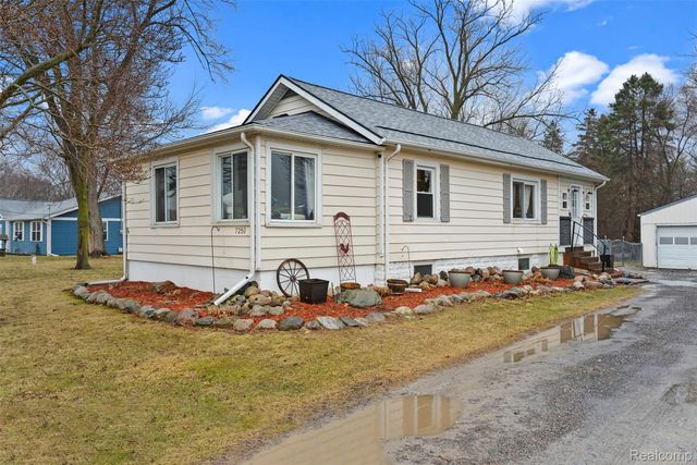 7250 Frances Road, Montrose Charter Township, MI 48433