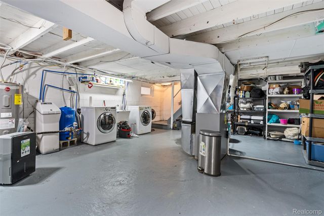 7250 Frances Road, Montrose Charter Township, MI 48433