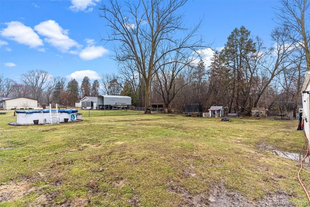 7250 Frances Road, Montrose Charter Township, MI 48433