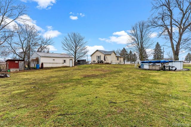 7250 Frances Road, Montrose Charter Township, MI 48433
