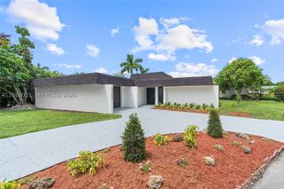 4705 Bayberry Ln, Tamarac, FL 33319