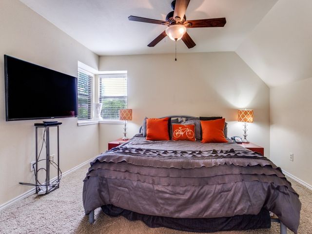 6205 Twin Oaks Circle, Dallas, TX 75240