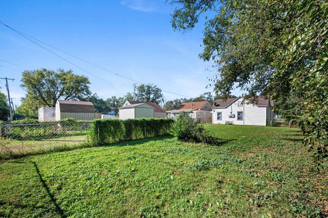 1440-1442 S Laura Ave, Wichita, KS 67211