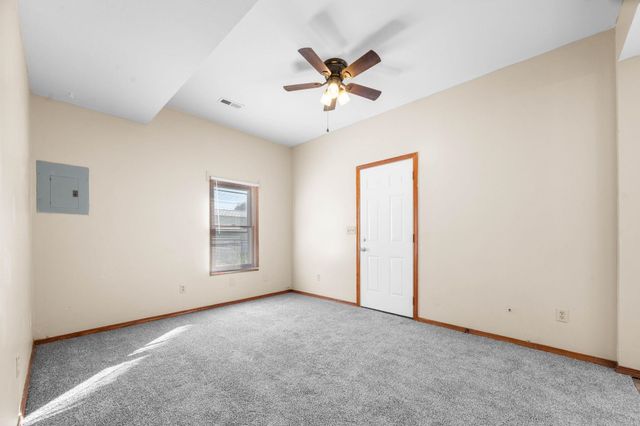 1440-1442 S Laura Ave, Wichita, KS 67211