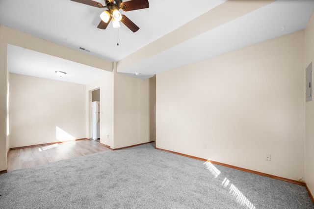 1440-1442 S Laura Ave, Wichita, KS 67211