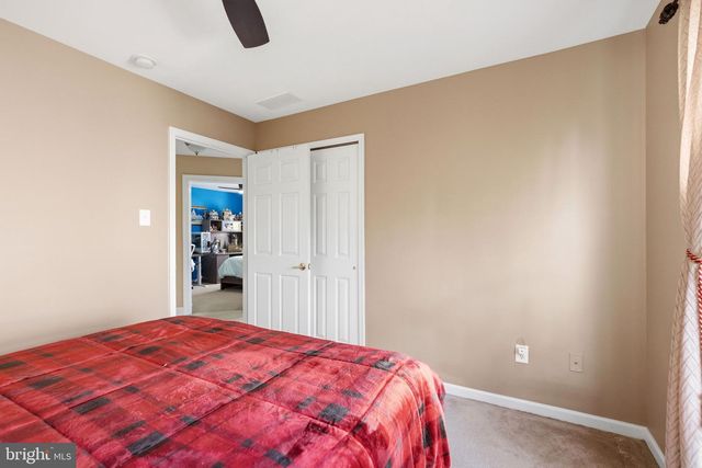 4 HARTFELD RD, Newtown, PA 18940