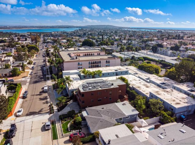 4766 Noyes St, Pacific Beach, CA 92109