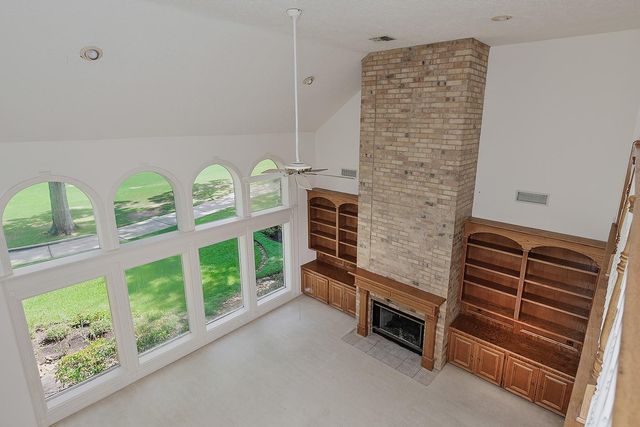 3134 Lake Island Drive, Montgomery, TX 77356