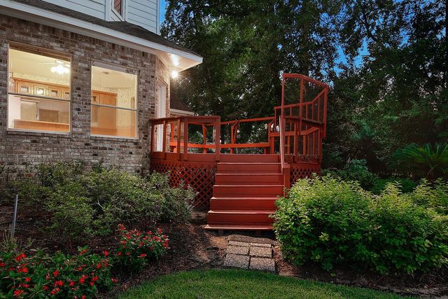 3134 Lake Island Drive, Montgomery, TX 77356