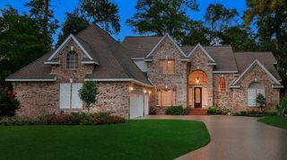 3134 Lake Island Drive, Montgomery, TX 77356