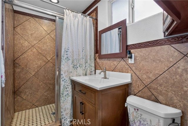 6803 Marcelle Street, Paramount, CA 90723