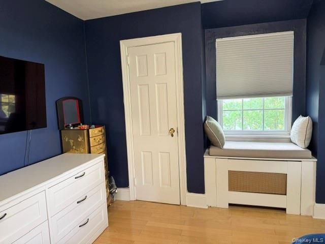 18 Shoreview Road, Manhasset, NY 11030