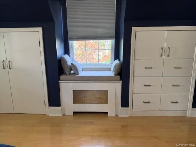 18 Shoreview Road, Manhasset, NY 11030