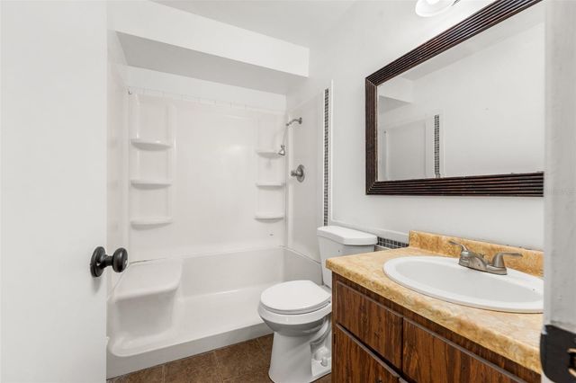 615 NW 24TH AVENUE, Gainesville, FL 32609