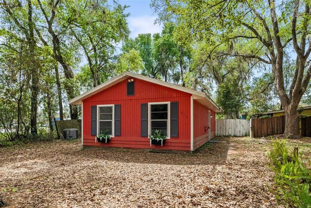 615 NW 24TH AVENUE, Gainesville, FL 32609