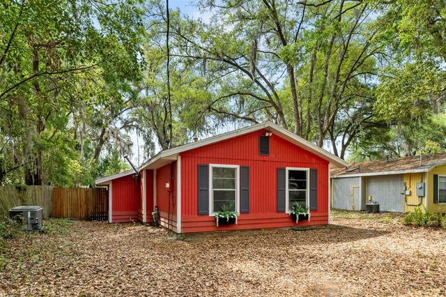 615 NW 24TH AVENUE, Gainesville, FL 32609