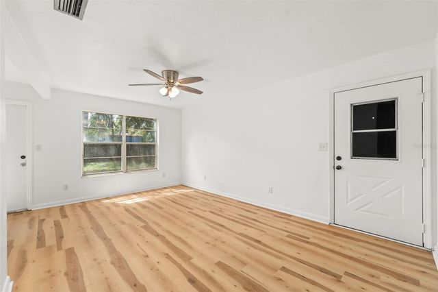 615 NW 24TH AVENUE, Gainesville, FL 32609