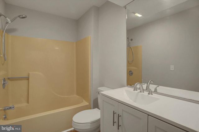 2367 MCCLEARY DRIVE, Chambersburg, PA 17201