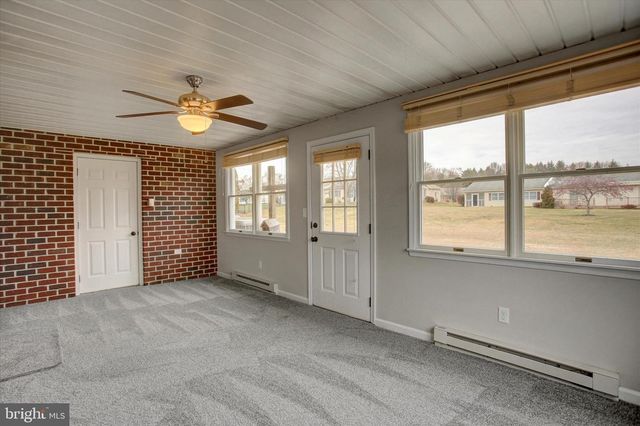 2367 MCCLEARY DRIVE, Chambersburg, PA 17201