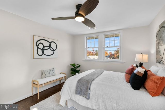 14 GLENWOOD AVE, Baltimore, MD 21228