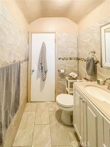 8205 Stanford, Los Angeles, CA 90001