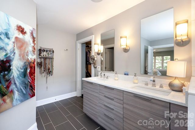 1734 Club Road, Charlotte, NC 28205