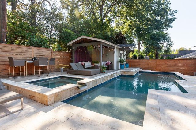 1734 Club Road, Charlotte, NC 28205