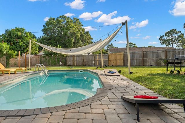 8374 81ST COURT, Seminole, FL 33777