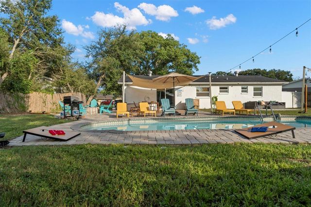 8374 81ST COURT, Seminole, FL 33777
