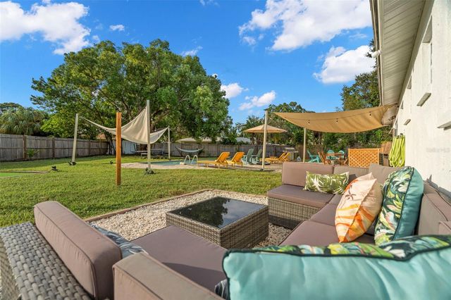 8374 81ST COURT, Seminole, FL 33777