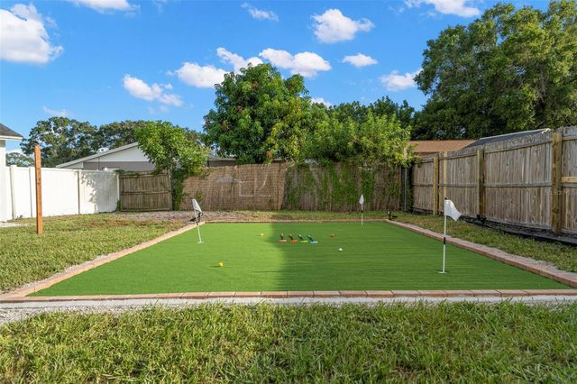 8374 81ST COURT, Seminole, FL 33777