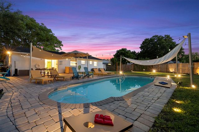 8374 81ST COURT, Seminole, FL 33777
