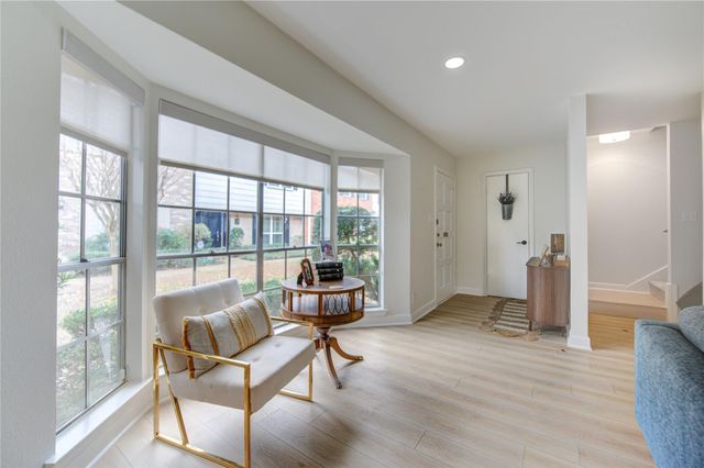 6343 Briar Rose Drive 142, Houston, TX 77057