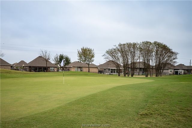 7408 Masters Drive, Navasota, TX 77868