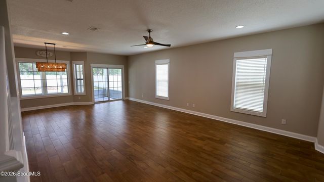 303 Overlook Bend, Kingsland, GA 31548