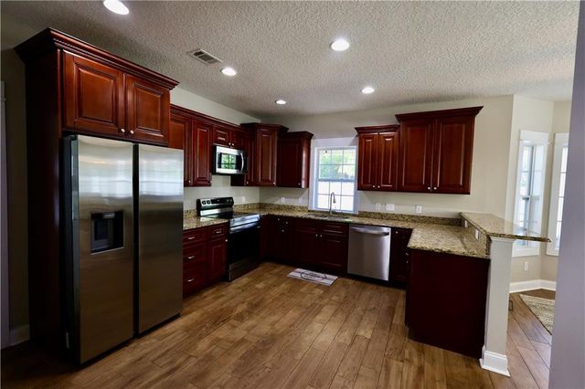 303 Overlook Bend, Kingsland, GA 31548