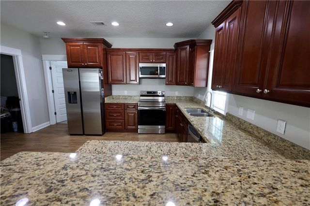 303 Overlook Bend, Kingsland, GA 31548