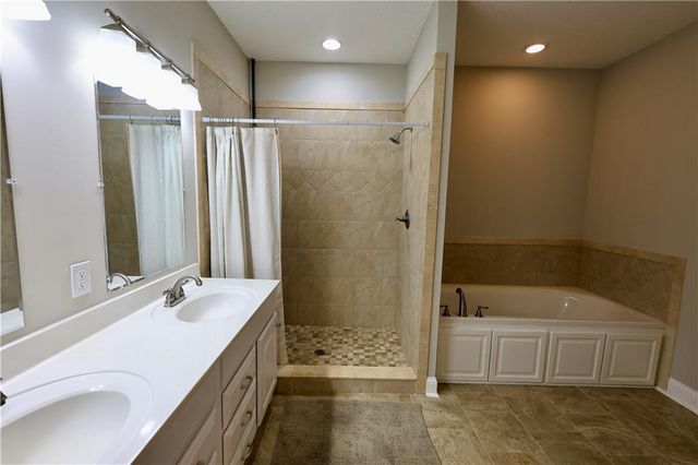 303 Overlook Bend, Kingsland, GA 31548