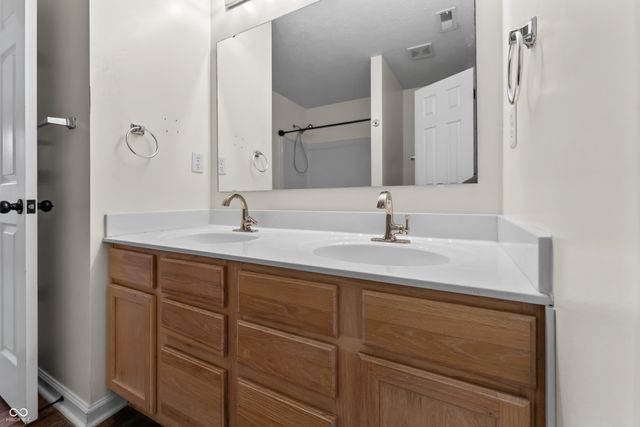 16911 Cimarron Pass, Noblesville, IN 46060