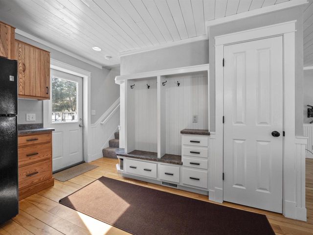 E1471 ARBOR STREET, Waupaca, WI 54981