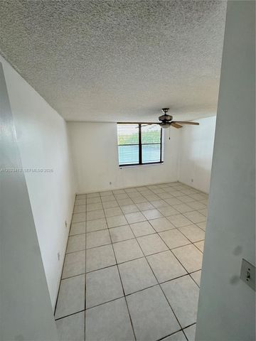 2768 S Carambola Cir S 206, Coconut Creek, FL 33066